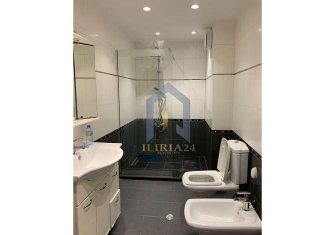 Apartament 2+1+1 (depo) me qira tek “Komuna e Parisit”