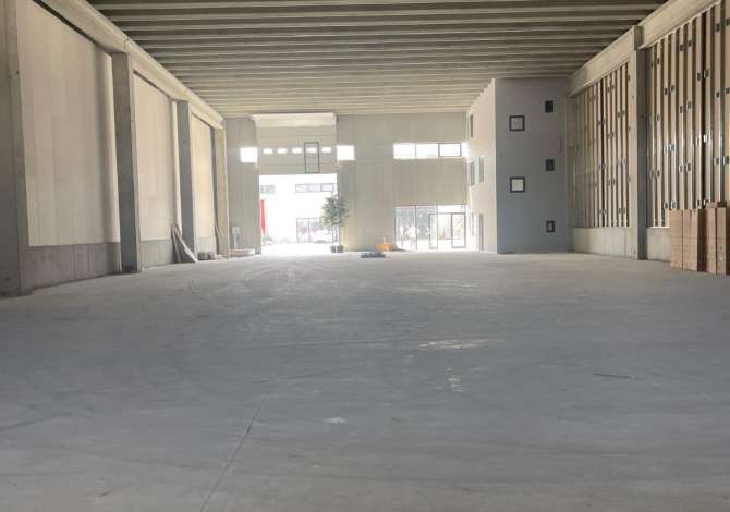 Ambient biznesi me qera 4+1 ne Tirane - 2,600 Euro