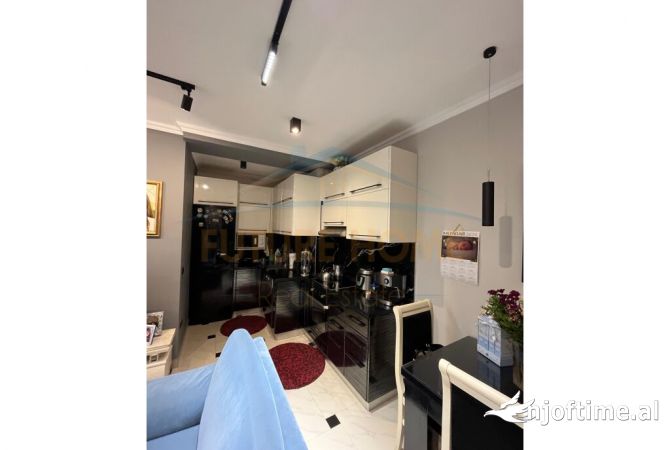 Shtepi ne shitje 2+1 ne Tirane - 186,000 Euro