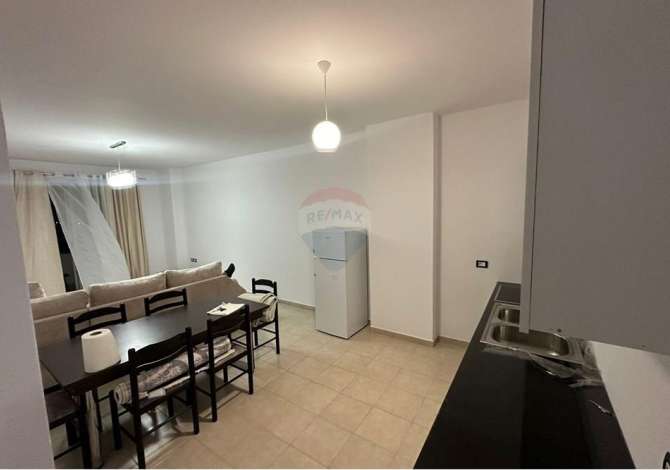 Shtepi me qera 2+1 ne Tirane - 500 Euro