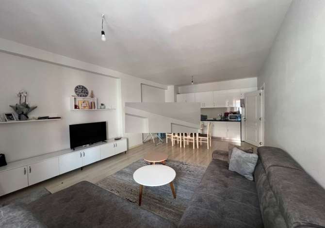 Shtepi me qera 2+1 ne Tirane - 500 Euro
