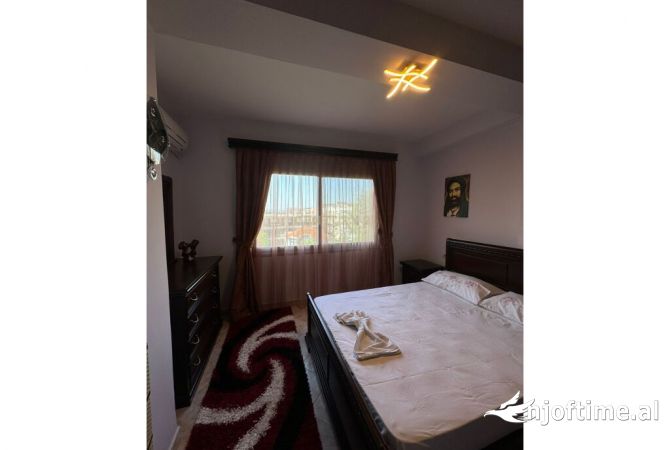 Shtepi me qera 3+1 ne Tirane - 400 Euro