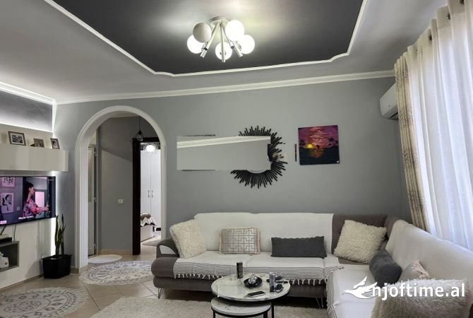 Shtepi ne shitje 2+1 ne Tirane - 122,000 Euro