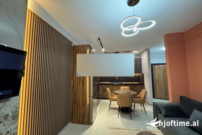 Shtepi me qera 1+1 ne Tirane - 550 Euro