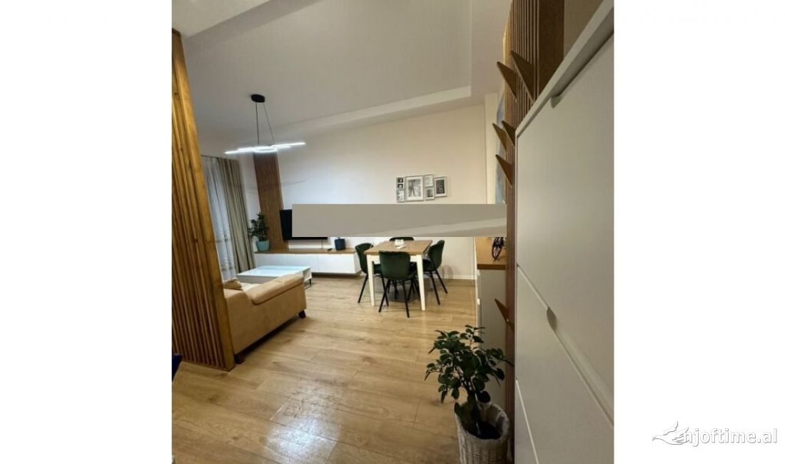 Shtepi me qera Apartament ne Tirane, 1+1, Mobilimi E mobiluar, Pagesa 650  Euro.