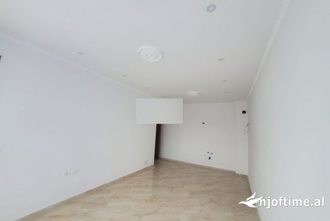 Shtepi ne shitje 1+1 ne Tirane - 78,000 Euro