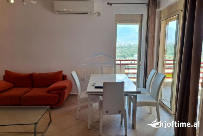 Shtepi me qera 2+1 ne Tirane - 700 Euro