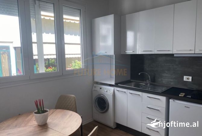 Shtepi ne shitje 1+1 ne Tirane - 130,000 Euro