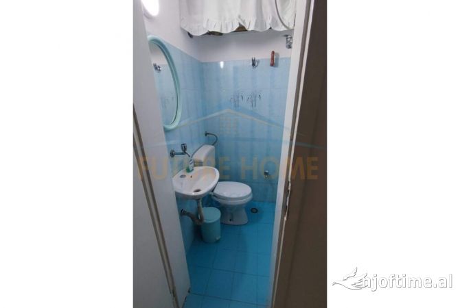 Qera, Ambient Biznesi, Stadiumi Dinamo