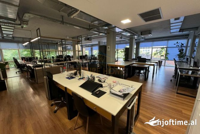 Shitet Ambient Biznesi, Rruga e Elbasanit, Tirane