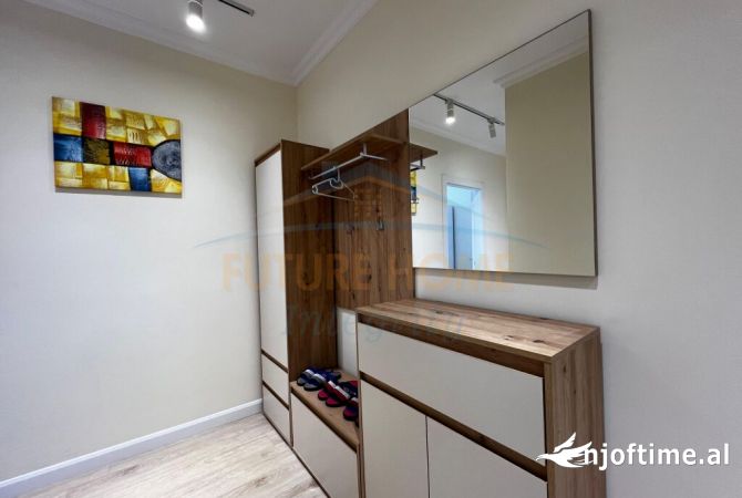 Shtepi me qera 2+1 ne Tirane - 1,100 Euro