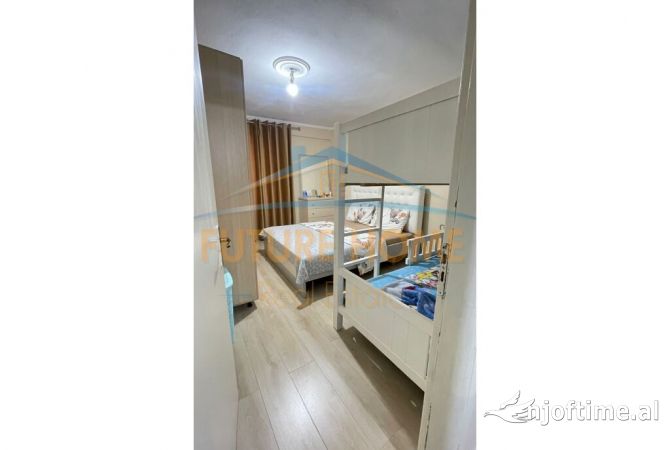 Shtepi me qera Apartament ne Tirane, 1+1, Mobilimi E mobiluar, Pagesa 500  Euro.