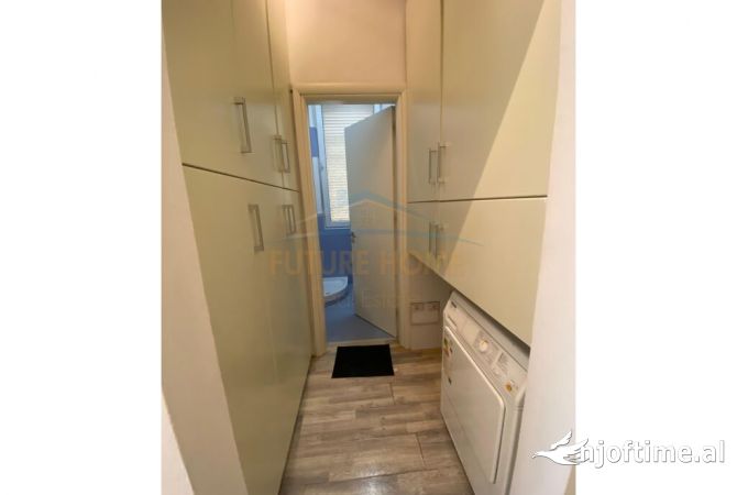Shtepi me qera Apartament ne Tirane, 3+1, Mobilimi E mobiluar, Pagesa 600  Euro.