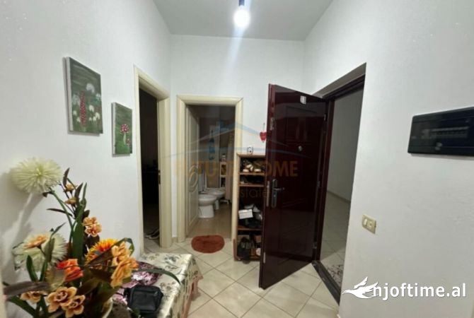 Shtepi ne shitje 1+1 ne Tirane - 74,000 Euro