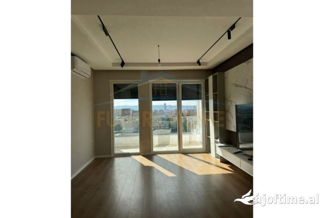 Shtepi me qera Apartament ne Tirane, 2+1, Mobilimi Pjeserisht e mobiluar, Pagesa 850  Euro.