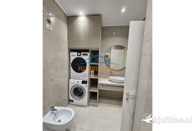 Shtepi me qera Apartament ne Tirane, 2+1, Mobilimi E mobiluar, Pagesa 1,000  Euro.