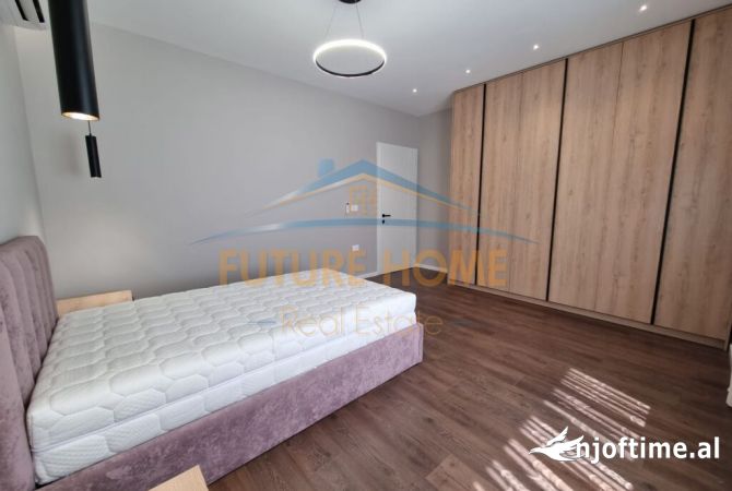 Shtepi me qera Apartament ne Tirane, 2+1, Mobilimi E mobiluar, Pagesa 800  Euro.