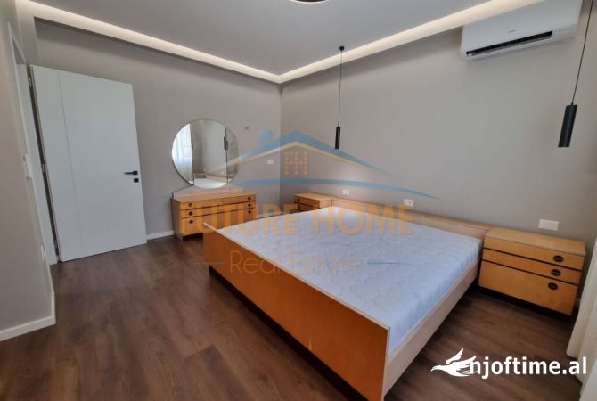 Shtepi me qera Apartament ne Tirane, 2+1, Mobilimi E mobiluar, Pagesa 800  Euro.