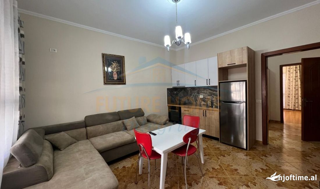 Shtepi me qera Apartament ne Tirane, 1+1, Mobilimi E mobiluar, Pagesa 600  Euro.