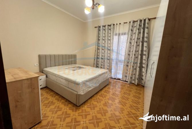Shtepi me qera Apartament ne Tirane, 1+1, Mobilimi E mobiluar, Pagesa 600  Euro.