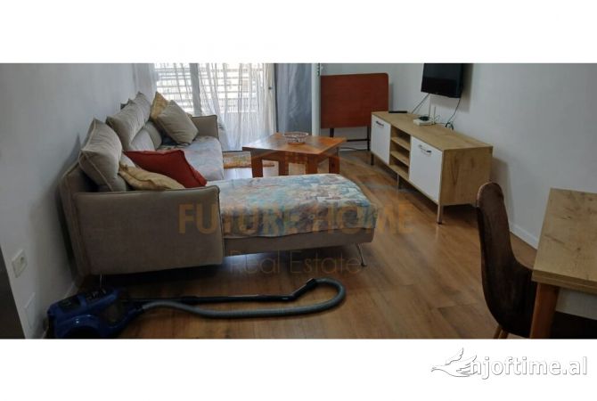 Shtepi me qera Apartament ne Tirane, 1+1, Mobilimi E mobiluar, Pagesa 600  Euro.