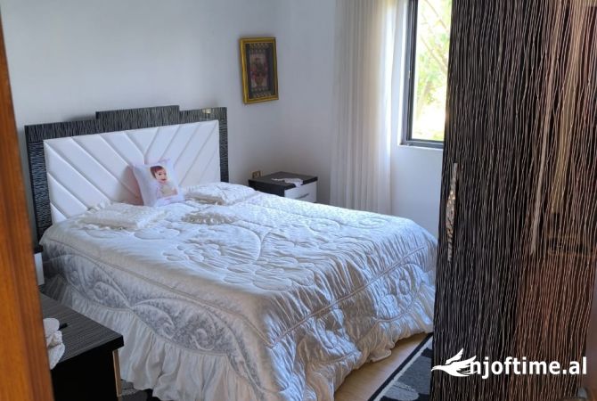 Shtepi ne shitje 3+1 ne Tirane - 650,000 Euro