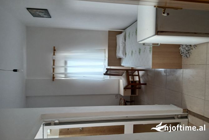Shtepi me qera Garsoniere ne Tirane - 220 Euro