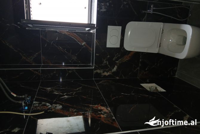Shtepi me qera Garsoniere ne Tirane - 300 Euro