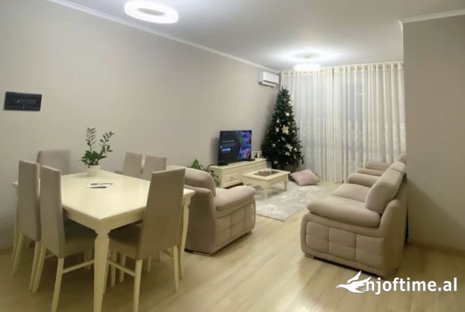 Shtepi ne shitje 3+1 ne Tirane - 195,000 Euro