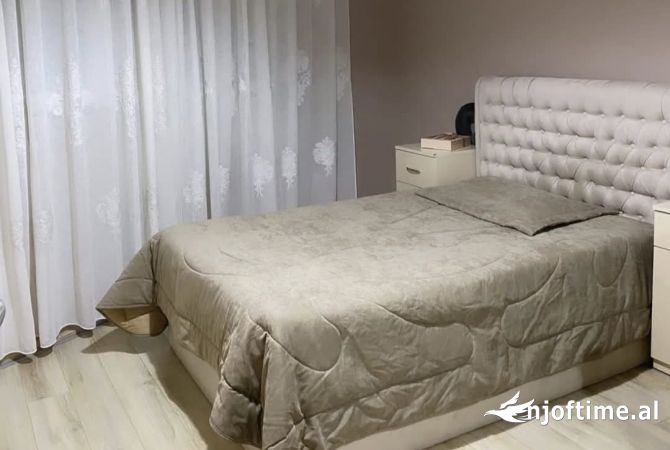 Shtepi ne shitje 3+1 ne Tirane - 195,000 Euro