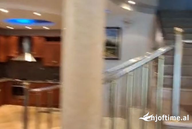 Shtepi ne shitje 5+1 ne Tirane - 550,000 Euro