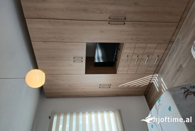 Shtepi me qera Shtepi Private ne Tirane, 1+1, Mobilimi E mobiluar, Pagesa 550  Euro.