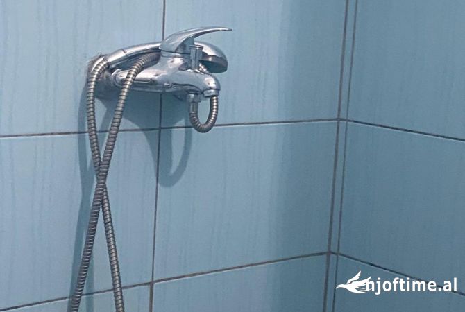 Shtepi me qera Garsoniere ne Tirane - 250 Euro
