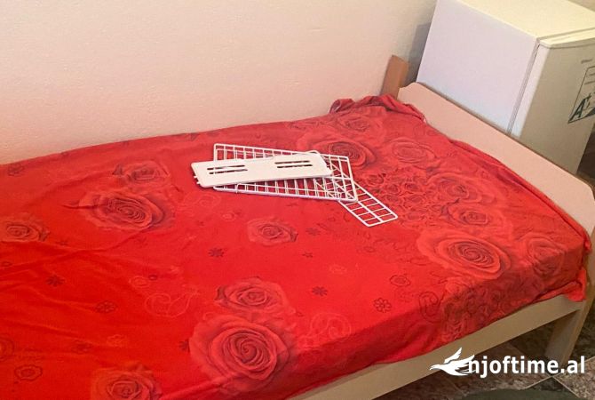 Shtepi me qera Garsoniere ne Tirane - 250 Euro