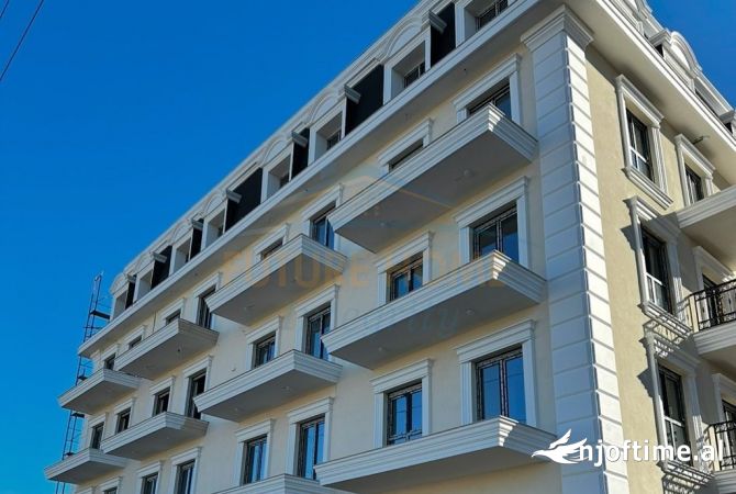 Shtepi ne shitje Apartament ne Tirane, 1+1, Mobilimi Bosh, pa mobiluar, Pagesa 135,000  Euro.