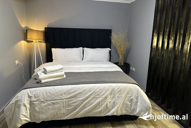 Shtepi me qera Duplex(shtepi me 2 kate) ne Tirane, 2+1, Mobilimi E mobiluar, Pagesa 550  Euro.