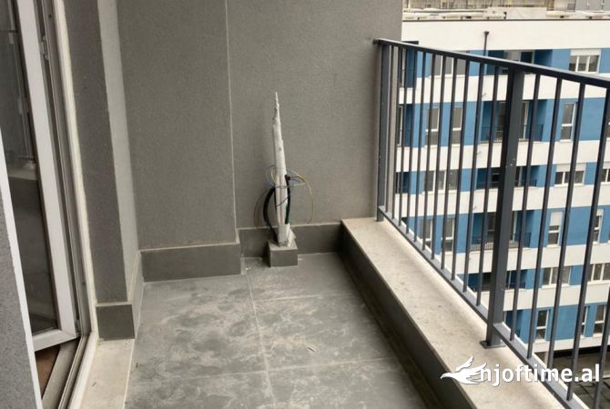 Shtepi ne shitje Apartament ne Tirane, 1+1, Mobilimi Bosh, pa mobiluar, Pagesa 76,000  Euro.