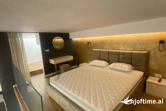 Shtepi ne shitje Apartament ne Tirane, 2+1, Mobilimi E mobiluar, Pagesa 135,000  Euro.