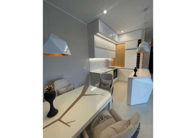 Shtepi ne shitje 2+1 ne Tirane - 420,000 Euro