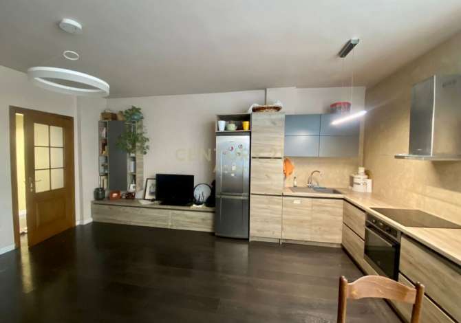 Shtepi ne shitje 2+1 ne Tirane - 120,000 Euro