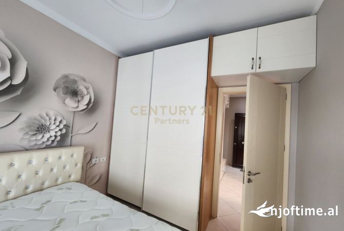 Shtepi ne shitje 1+1 ne Tirane - 125,000 Euro