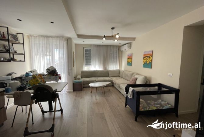 Shtepi ne shitje 2+1 ne Tirane - 210,000 Euro