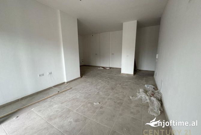 Shtepi ne shitje 2+1 ne Tirane - 200,000 Dollar