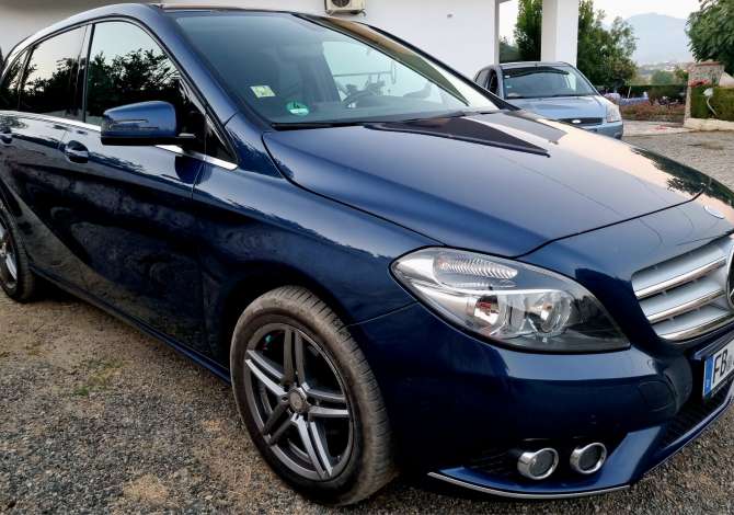 Auto in Vendita  a Tirana - 6,500 Euro