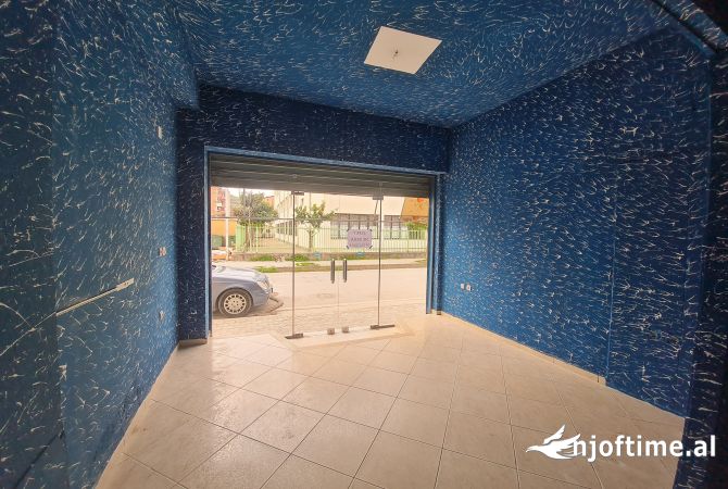 Ambient biznesi me qera 1+1 ne Berat - 229 Euro