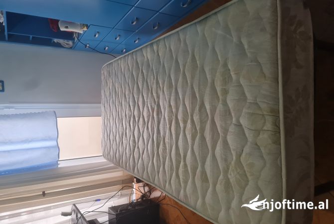 Mobilje dhe Elektroshtepiake  ne Berat - 60 Euro