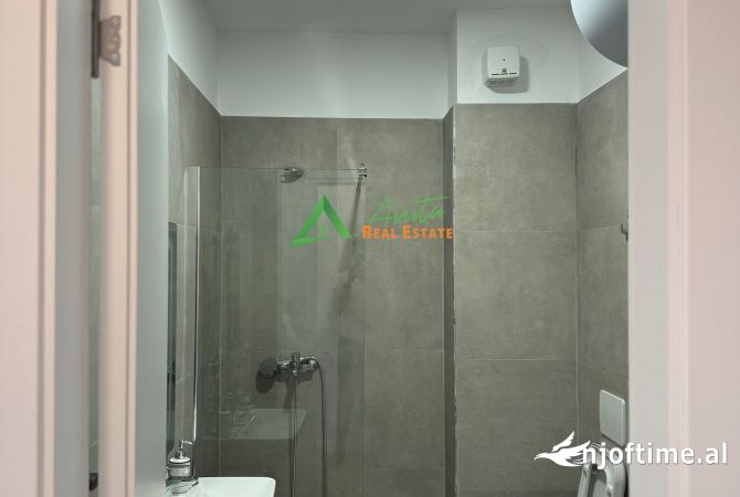 Shtepi me qera Apartament ne Tirane, 1+1, Mobilimi E mobiluar, Pagesa 600  Euro.