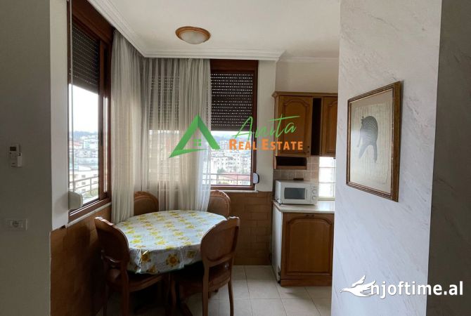 Shtepi me qera 2+1 ne Tirane - 70,000 Leke