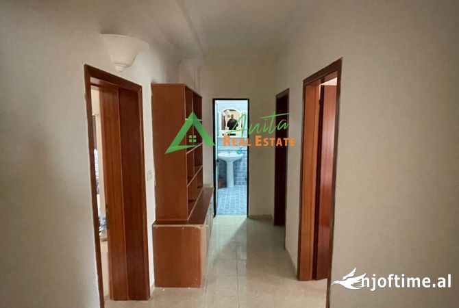 Shtepi me qera Apartament ne Tirane, 2+1, Mobilimi E mobiluar, Pagesa 70,000  Leke.