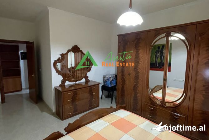 Shtepi me qera Apartament ne Tirane, 2+1, Mobilimi E mobiluar, Pagesa 70,000  Leke.